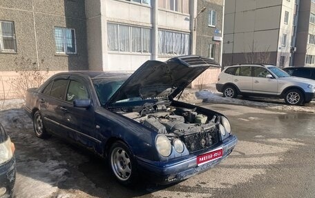 Mercedes-Benz E-Класс, 1996 год, 215 000 рублей, 1 фотография