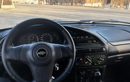 Chevrolet Niva I рестайлинг, 2012 год, 460 000 рублей, 28 фотография