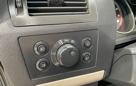 Opel Zafira B, 2008 год, 630 000 рублей, 12 фотография