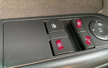 Opel Zafira B, 2008 год, 630 000 рублей, 13 фотография