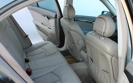 Mercedes-Benz E-Класс, 2004 год, 780 000 рублей, 9 фотография