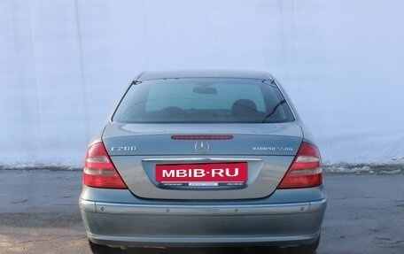 Mercedes-Benz E-Класс, 2004 год, 780 000 рублей, 6 фотография