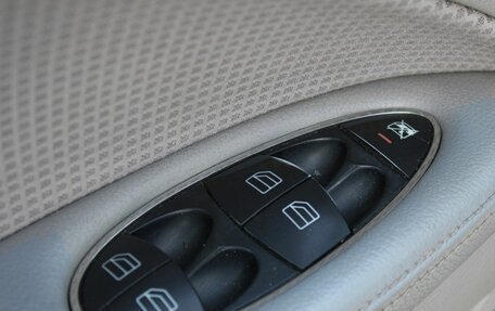 Mercedes-Benz E-Класс, 2004 год, 780 000 рублей, 11 фотография