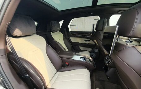 Bentley Bentayga I, 2025 год, 43 900 000 рублей, 6 фотография