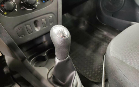 Renault Logan II, 2015 год, 520 150 рублей, 13 фотография