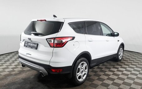 Ford Kuga III, 2017 год, 1 800 000 рублей, 6 фотография
