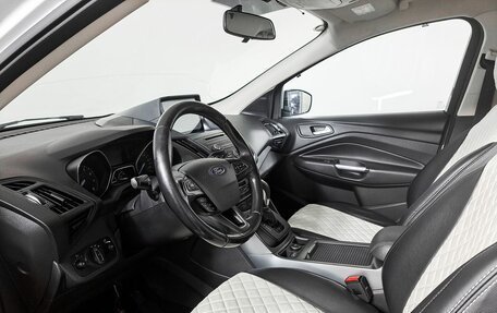 Ford Kuga III, 2017 год, 1 800 000 рублей, 20 фотография