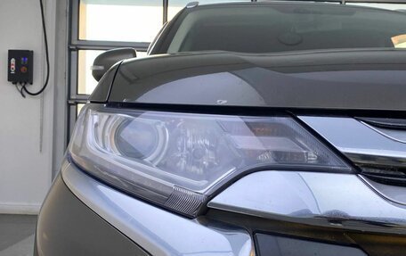 Mitsubishi Outlander III рестайлинг 3, 2017 год, 2 099 000 рублей, 21 фотография