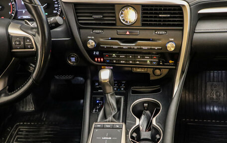 Lexus RX IV рестайлинг, 2022 год, 5 590 000 рублей, 9 фотография