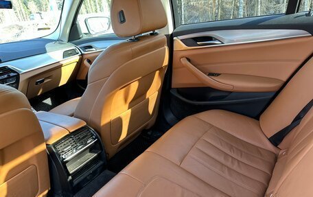 BMW 5 серия, 2019 год, 3 000 000 рублей, 6 фотография