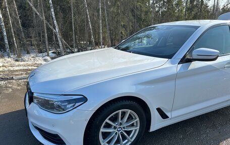 BMW 5 серия, 2019 год, 3 000 000 рублей, 16 фотография