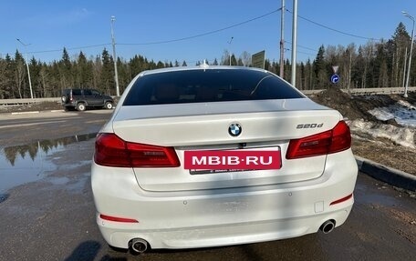 BMW 5 серия, 2019 год, 3 000 000 рублей, 3 фотография