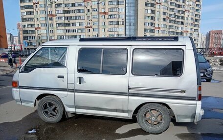 Mitsubishi Delica III, 1981 год, 250 000 рублей, 18 фотография