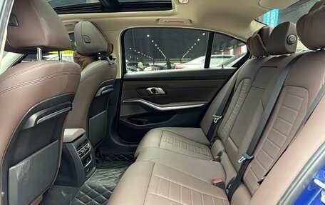 BMW 3 серия, 2021 год, 2 699 000 рублей, 18 фотография