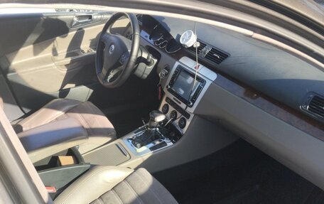 Volkswagen Passat B6, 2007 год, 610 000 рублей, 2 фотография