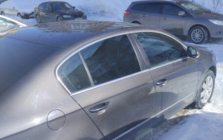 Volkswagen Passat B6, 2007 год, 610 000 рублей, 3 фотография