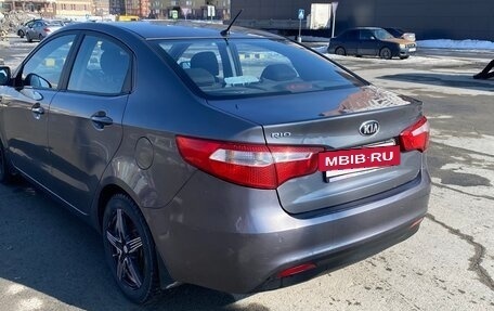 KIA Rio III рестайлинг, 2014 год, 700 000 рублей, 2 фотография