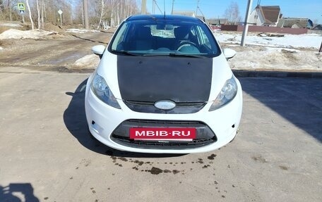 Ford Fiesta, 2010 год, 650 000 рублей, 2 фотография