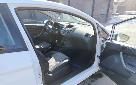 Ford Fiesta, 2010 год, 650 000 рублей, 7 фотография