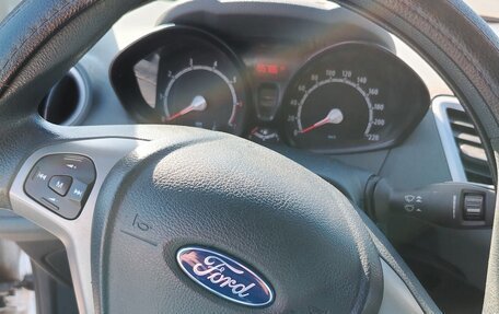 Ford Fiesta, 2010 год, 650 000 рублей, 10 фотография