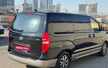 Hyundai H-1 II рестайлинг, 2018 год, 2 900 000 рублей, 5 фотография