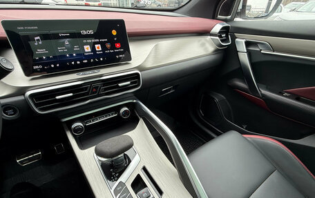 Geely Coolray I, 2023 год, 1 984 000 рублей, 13 фотография