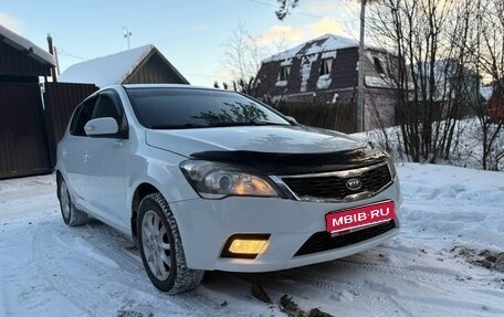 KIA cee'd I рестайлинг, 2010 год, 650 000 рублей, 1 фотография
