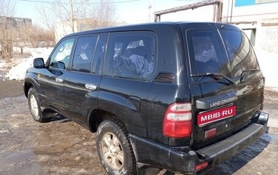 Toyota Land Cruiser 100 рестайлинг 2, 2004 год, 2 600 000 рублей, 1 фотография