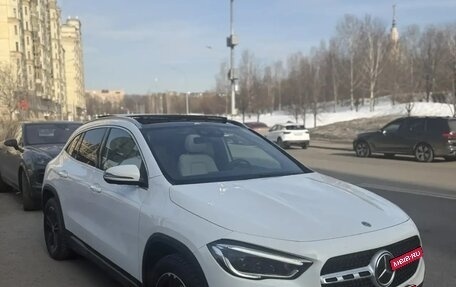 Mercedes-Benz GLA, 2020 год, 3 300 000 рублей, 1 фотография