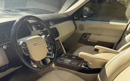 Land Rover Range Rover IV рестайлинг, 2013 год, 5 000 000 рублей, 4 фотография