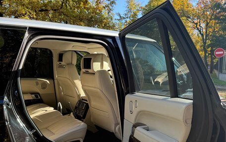 Land Rover Range Rover IV рестайлинг, 2013 год, 5 000 000 рублей, 3 фотография