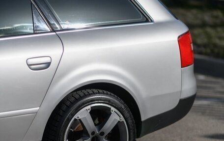 Audi A6, 2001 год, 1 300 000 рублей, 10 фотография