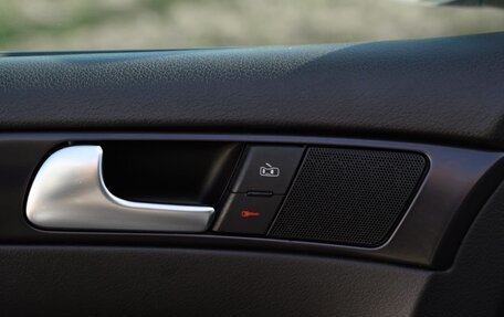 Audi A6, 2001 год, 1 300 000 рублей, 25 фотография