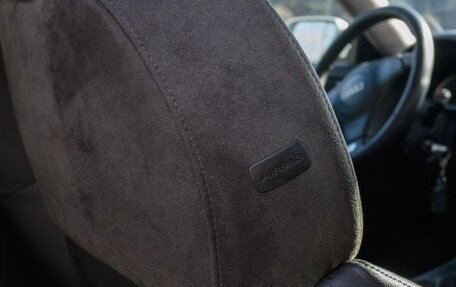 Audi A6, 2001 год, 1 300 000 рублей, 30 фотография