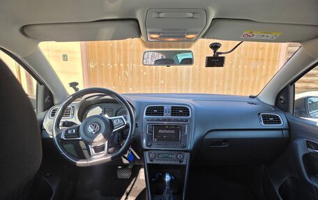 Volkswagen Polo VI (EU Market), 2019 год, 1 300 000 рублей, 22 фотография