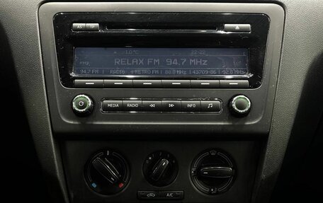 Skoda Rapid I, 2014 год, 689 999 рублей, 14 фотография