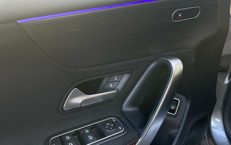 Mercedes-Benz A-Класс, 2019 год, 2 349 000 рублей, 7 фотография