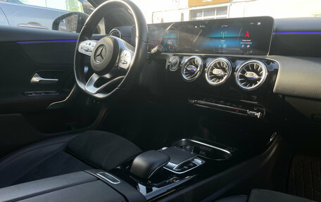 Mercedes-Benz A-Класс, 2019 год, 2 349 000 рублей, 12 фотография