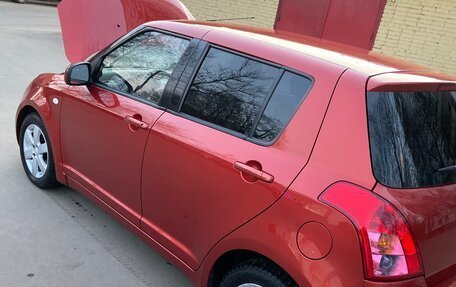 Suzuki Swift III, 2010 год, 820 000 рублей, 3 фотография