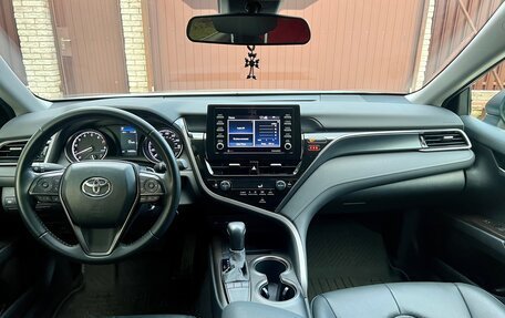 Toyota Camry, 2022 год, 3 550 000 рублей, 13 фотография