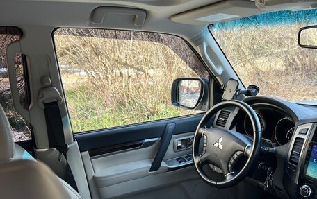 Mitsubishi Pajero IV, 2021 год, 4 200 000 рублей, 6 фотография