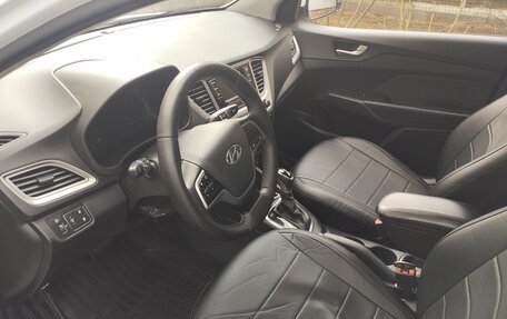 Hyundai Solaris II рестайлинг, 2019 год, 1 410 000 рублей, 9 фотография