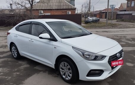 Hyundai Solaris II рестайлинг, 2019 год, 1 410 000 рублей, 2 фотография