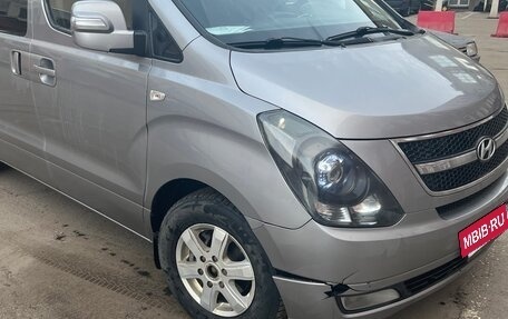 Hyundai Grand Starex Grand Starex I рестайлинг 2, 2012 год, 1 300 000 рублей, 5 фотография