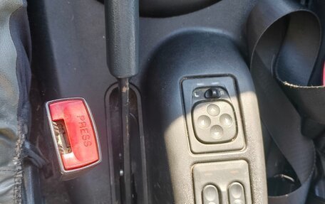 Chevrolet Niva I рестайлинг, 2003 год, 330 000 рублей, 15 фотография