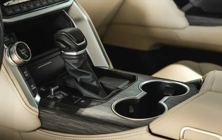 Toyota Land Cruiser, 2025 год, 16 490 000 рублей, 8 фотография