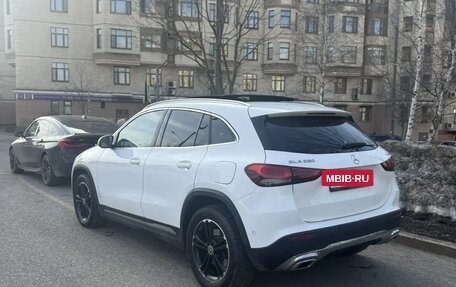 Mercedes-Benz GLA, 2020 год, 3 300 000 рублей, 5 фотография