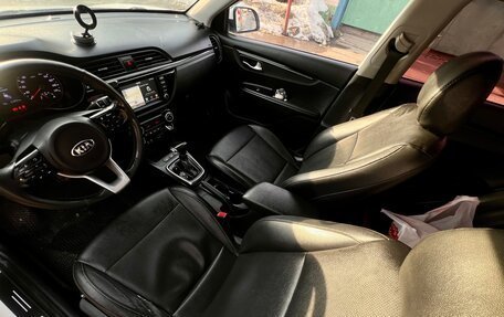 KIA Rio IV, 2018 год, 963 000 рублей, 11 фотография