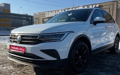 Volkswagen Tiguan II, 2021 год, 2 399 999 рублей, 2 фотография