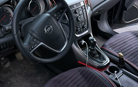 Opel Astra J, 2011 год, 780 000 рублей, 7 фотография